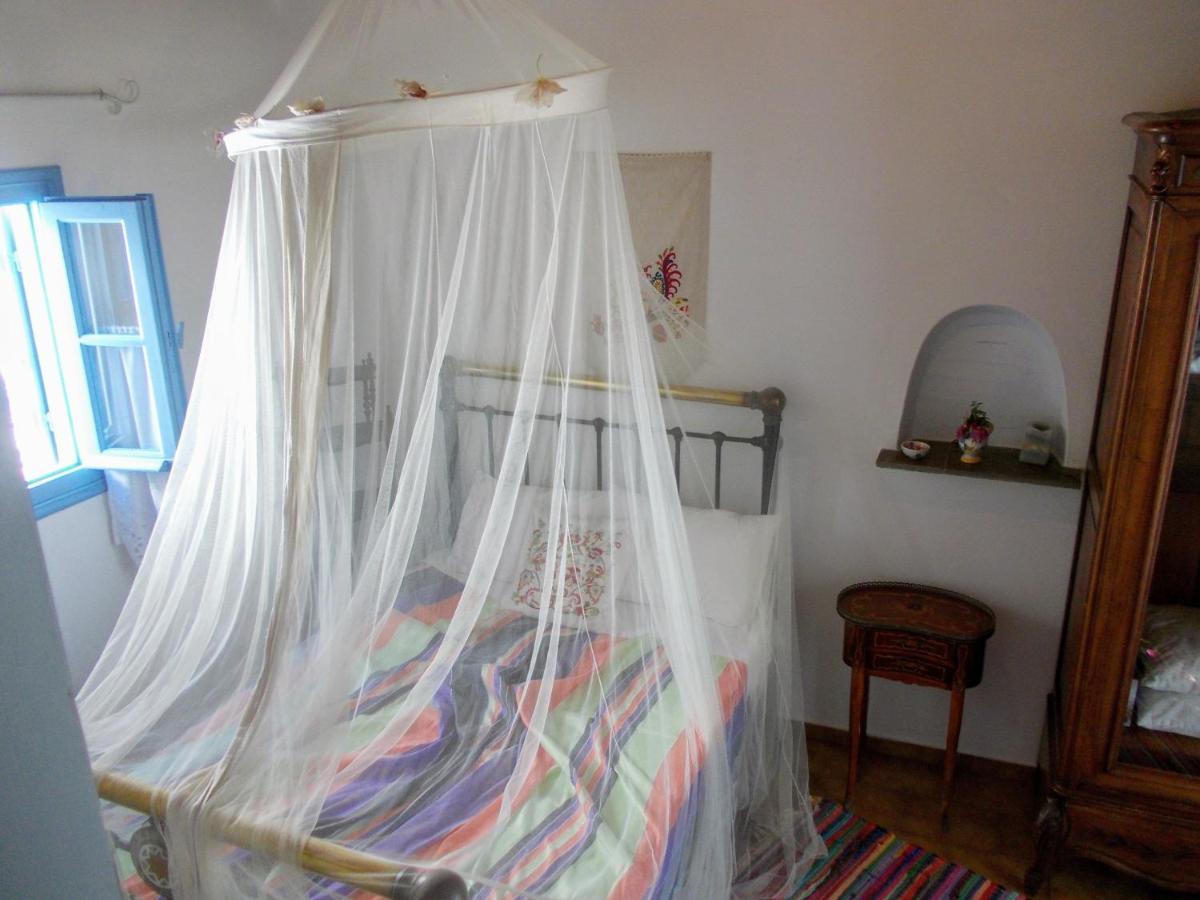 Nyfes Traditional Boutique Faltaina Szkírosz Kültér fotó